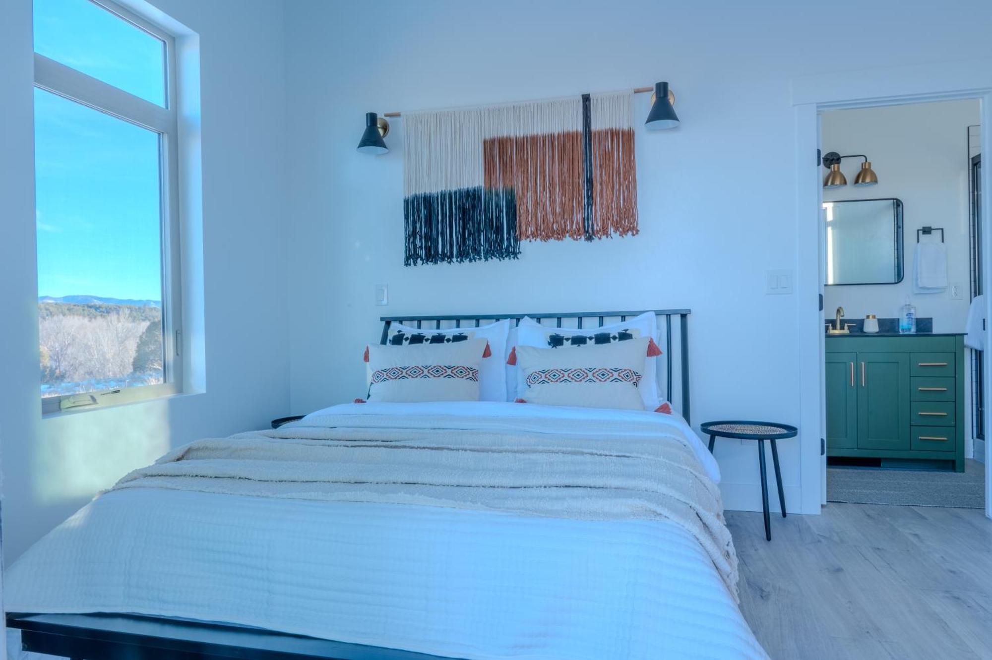 האץ' Brycegate Retreat. Stunning Views. Modern Comforts. מראה חיצוני תמונה