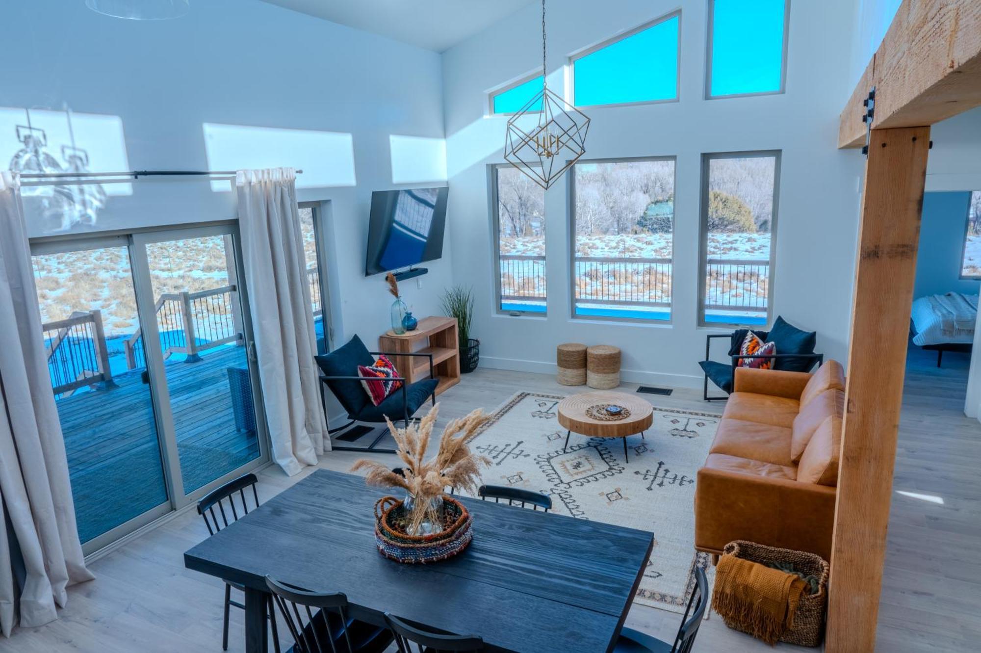 האץ' Brycegate Retreat. Stunning Views. Modern Comforts. מראה חיצוני תמונה