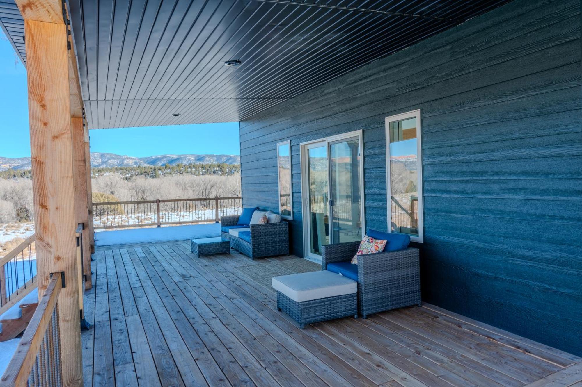 האץ' Brycegate Retreat. Stunning Views. Modern Comforts. מראה חיצוני תמונה